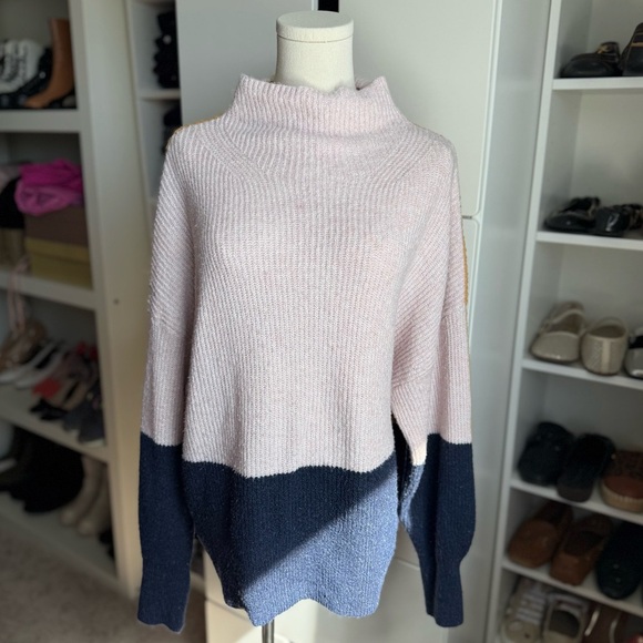 Free Assembly Multicolor Cowl Neck Sweater with Soft Knit Fabric - Picture 6 of 8